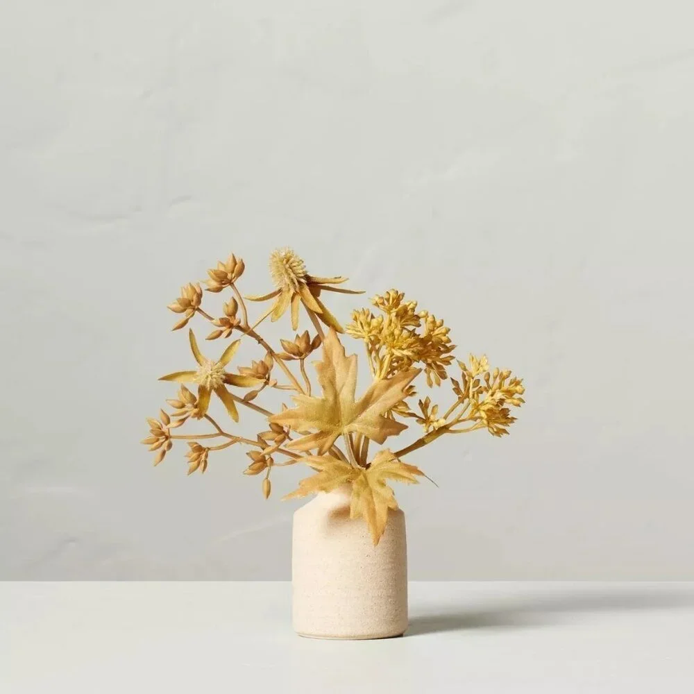 Hearth & Hand Magnolia 7.5